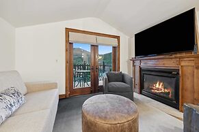 Luxury 3 Bedroom at The Aspen Mountain Residences in Downtown Aspen