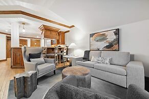 Luxury 3 Bedroom at The Aspen Mountain Residences in Downtown Aspen
