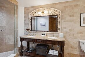 Luxury 3 Bedroom at The Aspen Mountain Residences in Downtown Aspen