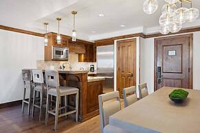 Aspen Mountain Residences Luxe 3 Bedroom Residence in Heart of Downtow