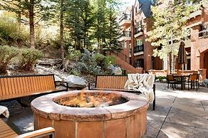 Aspen Mountain Residences Luxe 3 Bedroom Residence in Heart of Downtow