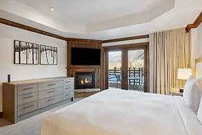 Aspen Mountain Residences Luxe 3 Bedroom Residence in Heart of Downtow