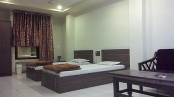 Hotel Surbhi