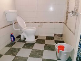 Square & Dormitory Stays