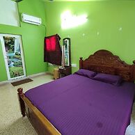 Square & Dormitory Stays