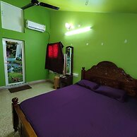 Square & Dormitory Stays