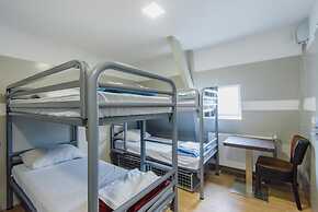 Hostel Warmoes Amsterdam