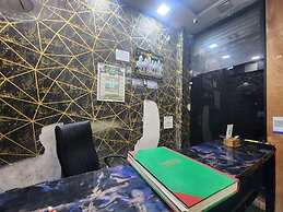 Hotel Shivans Palace