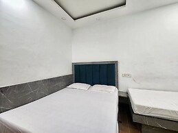 Hotel Shivans Palace