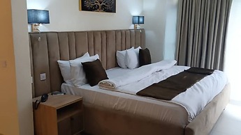 Slavan Suites & Apartments