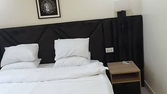 Slavan Suites & Apartments