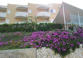 Apartments & Restaurant Condura Croatica