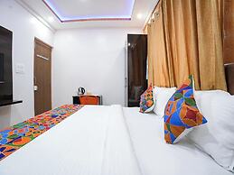 A White Pearl Suites