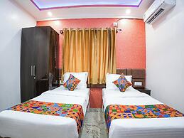 A White Pearl Suites