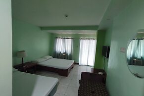 Green Ridge Apartelle