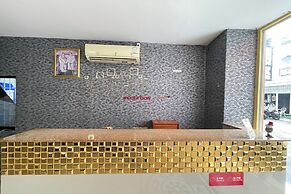Lucky Inn Suites
