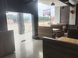 Monarch Express, Sri City