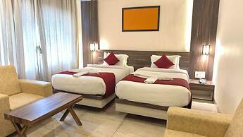 Monarch Express, Sri City