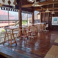 Aran hostel Spa&Cafe Riverside