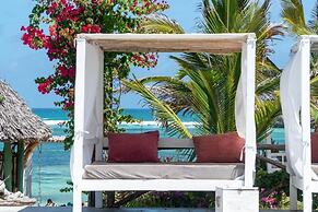 Visiwa Beach Resort