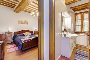 Borgo Panicale Apartments