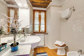 Borgo Panicale Apartments