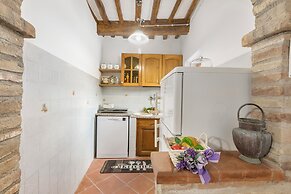 Borgo Panicale Apartments