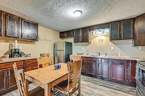 6 Mi to Lake Liberty: Pet-friendly Home w/ Yard