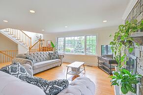 Private Pool & Patio: Luxe Westchester Home!