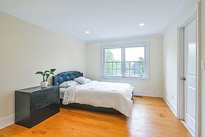 Private Pool & Patio: Luxe Westchester Home!