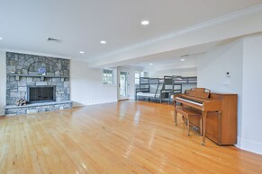 Private Pool & Patio: Luxe Westchester Home!
