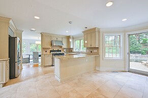 Private Pool & Patio: Luxe Westchester Home!