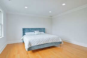 Private Pool & Patio: Luxe Westchester Home!