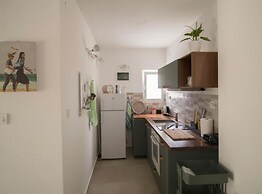 House Leta Cozy Hideaway With Pool