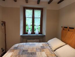 Il Corridore - Piccolo Borgo Tralacoasta