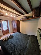 Il Corridore - Piccolo Borgo Tralacoasta