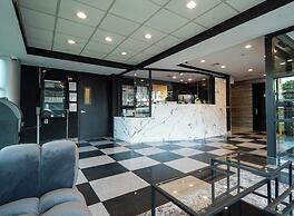 NOVA HOTEL BRONX