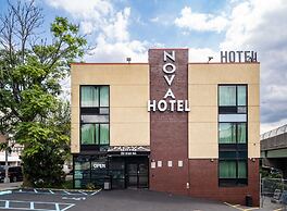 NOVA HOTEL BRONX