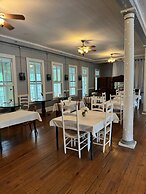 Balsam Mountain Inn