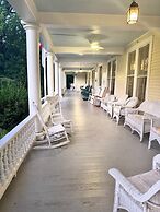 Balsam Mountain Inn