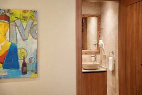 Khalkedon Suites