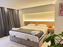 Khalkedon Suites