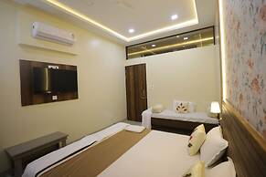 VL Patil Stays & Banquets