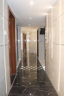 Hotel Chirag Next