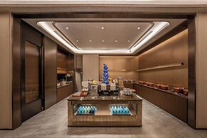 Jinwan Square Orange Crystal Hotel
