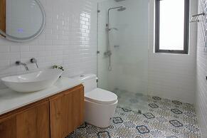 Tropical Poolside Retreat by Sea N' Rent