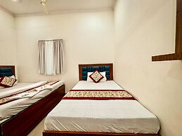 Murli Manohar Palace