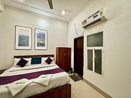 Murli Manohar Palace