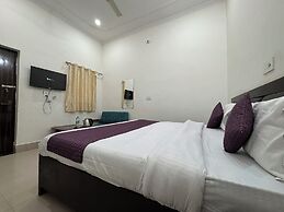 Murli Manohar Palace