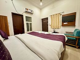 Murli Manohar Palace